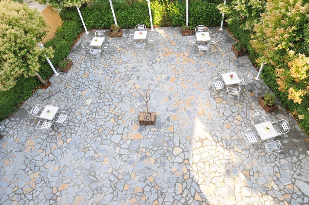 Garden * Gjirokastër